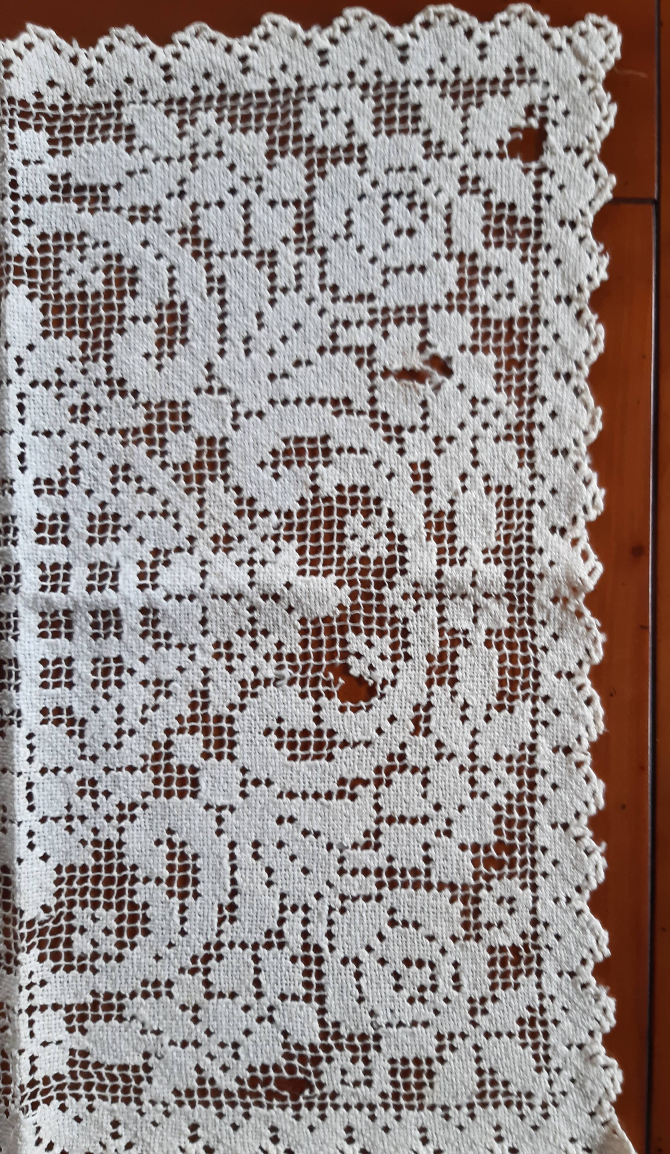 Square placemat, crocheted. Handmade.