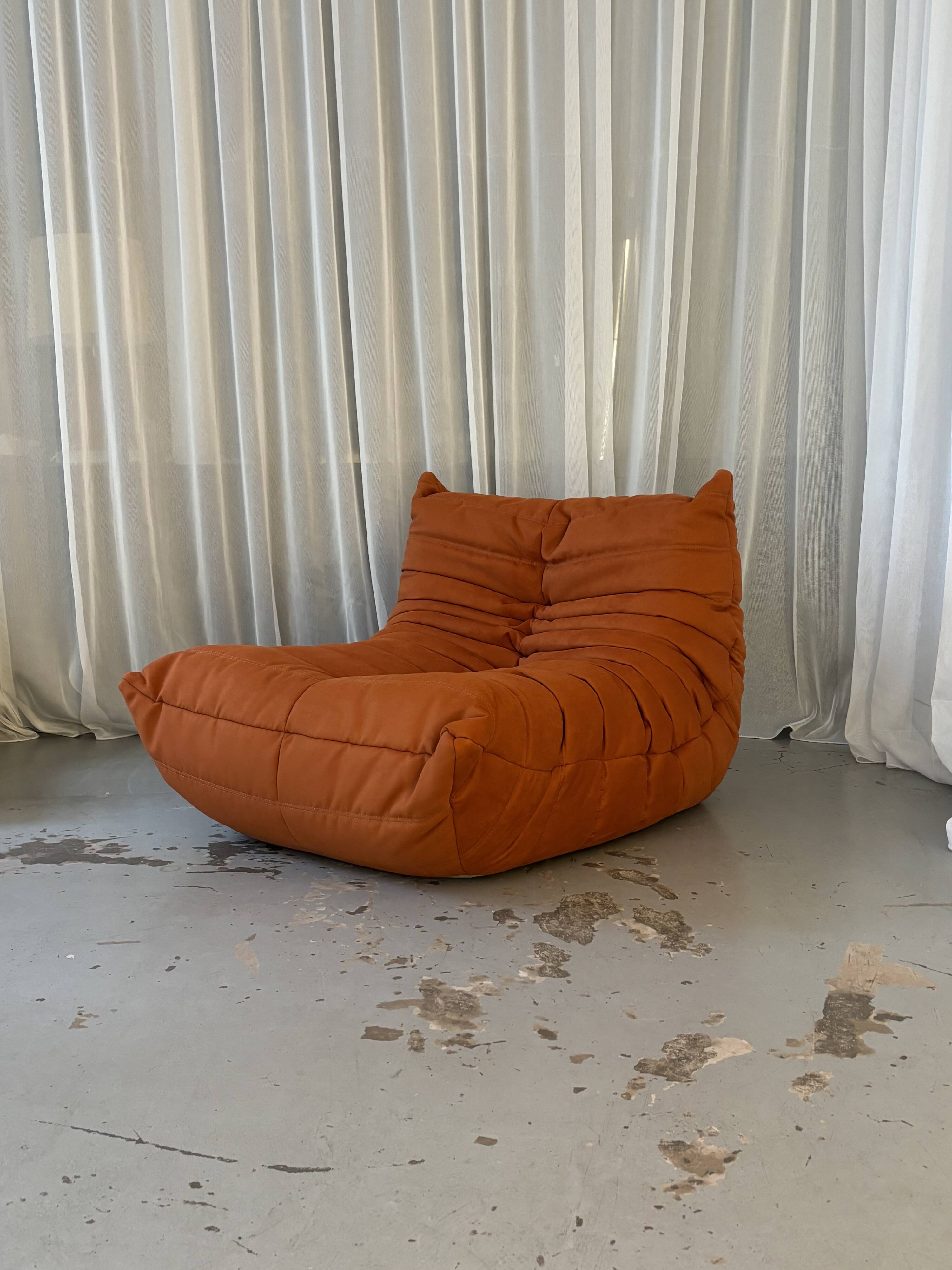 Chauffeuse Togo  par Michel Ducaroy pour Ligne Roset