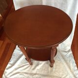 Pedestal table