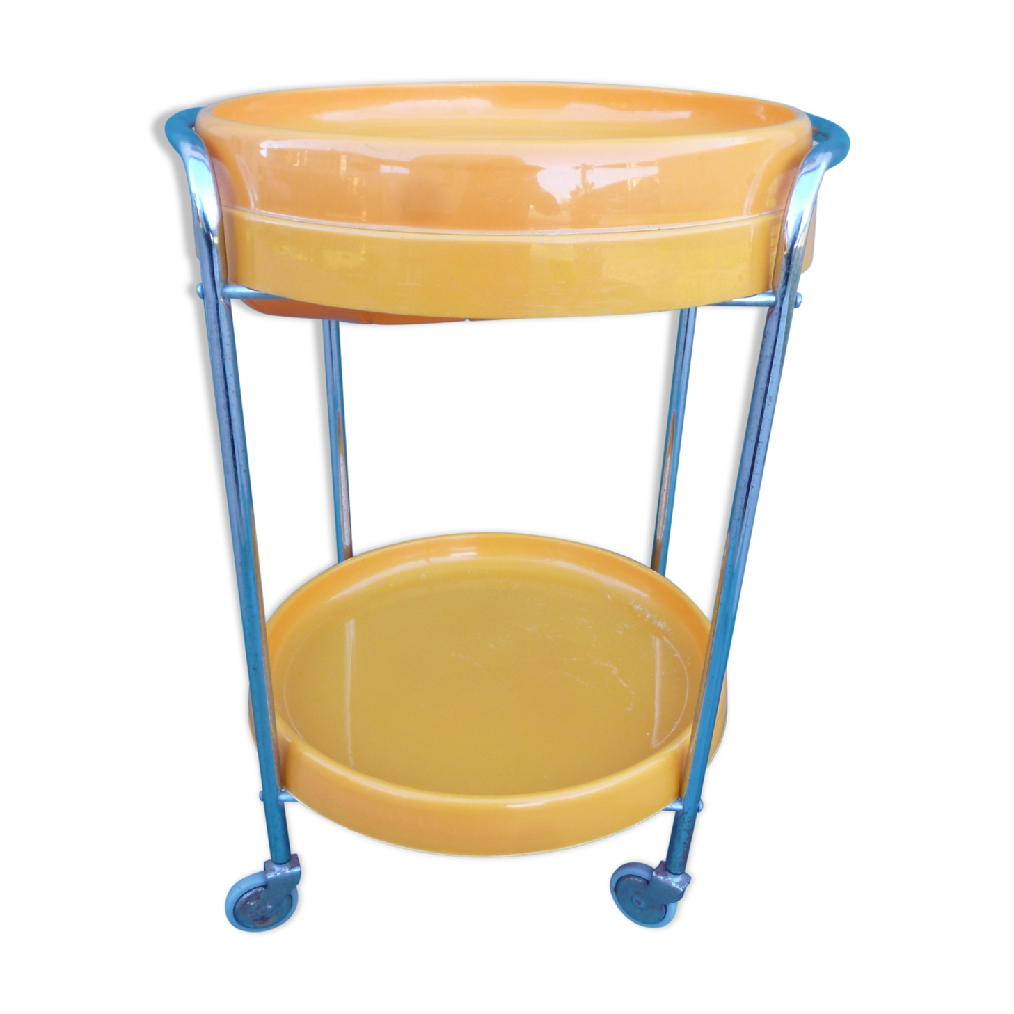 Desserte vintage orange sur roulettes