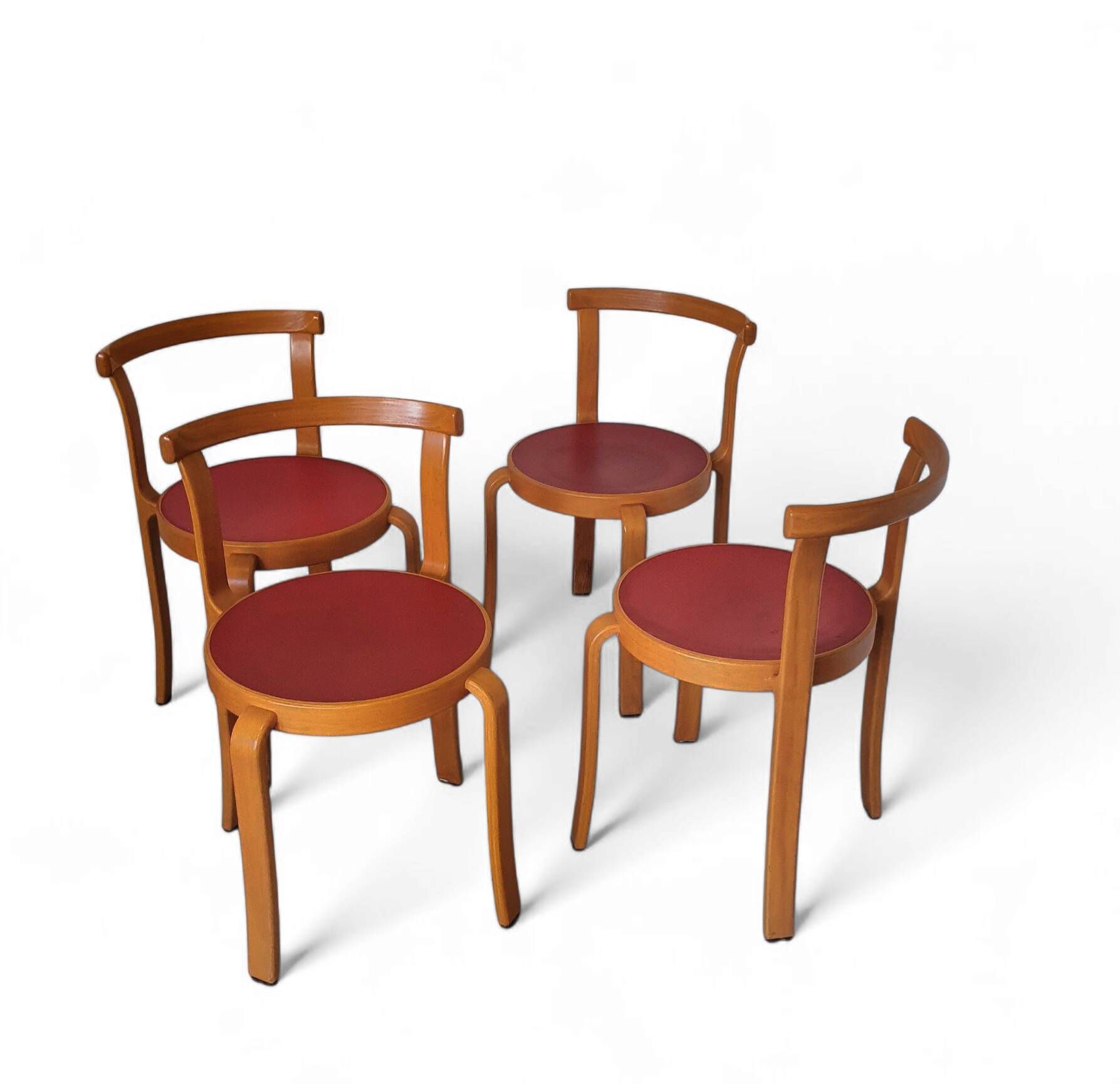 Set of 4 Danish Magnus Olesen Series 8000 Dining Chairs by Thygesen & Soren