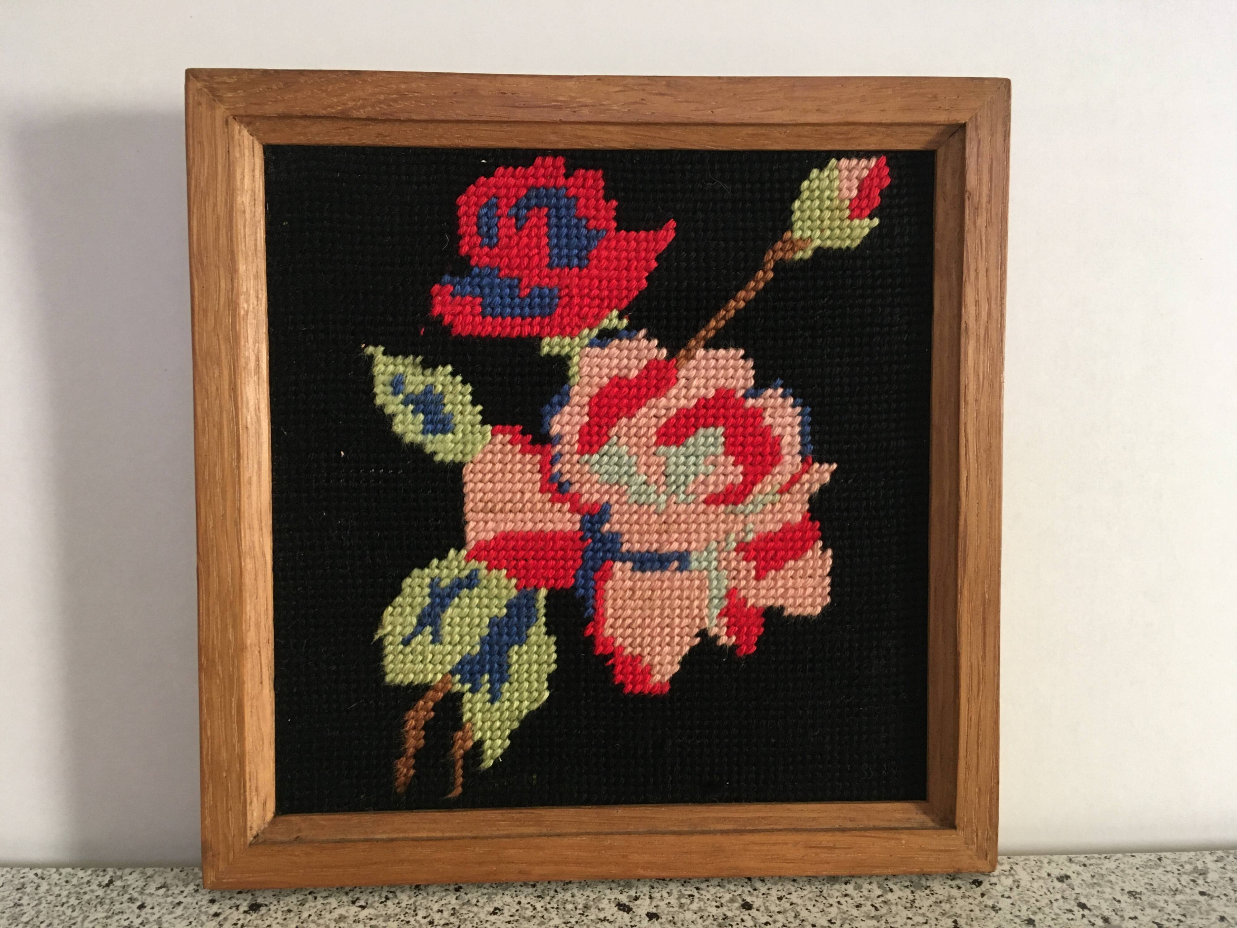 Pair of flower canvas tapestry frames from the 1970s