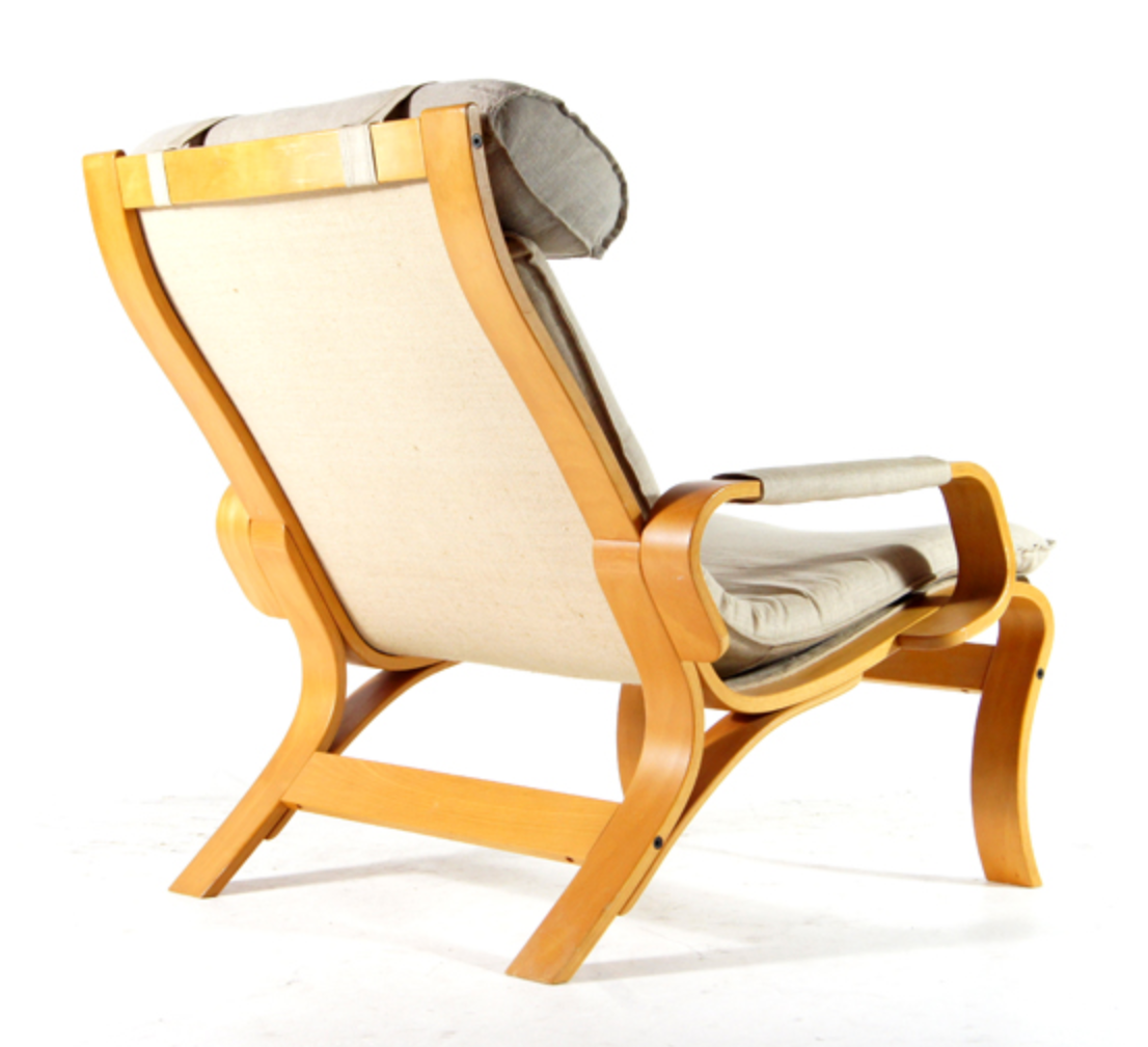 Easy lounge chair in modern curved wood fabric