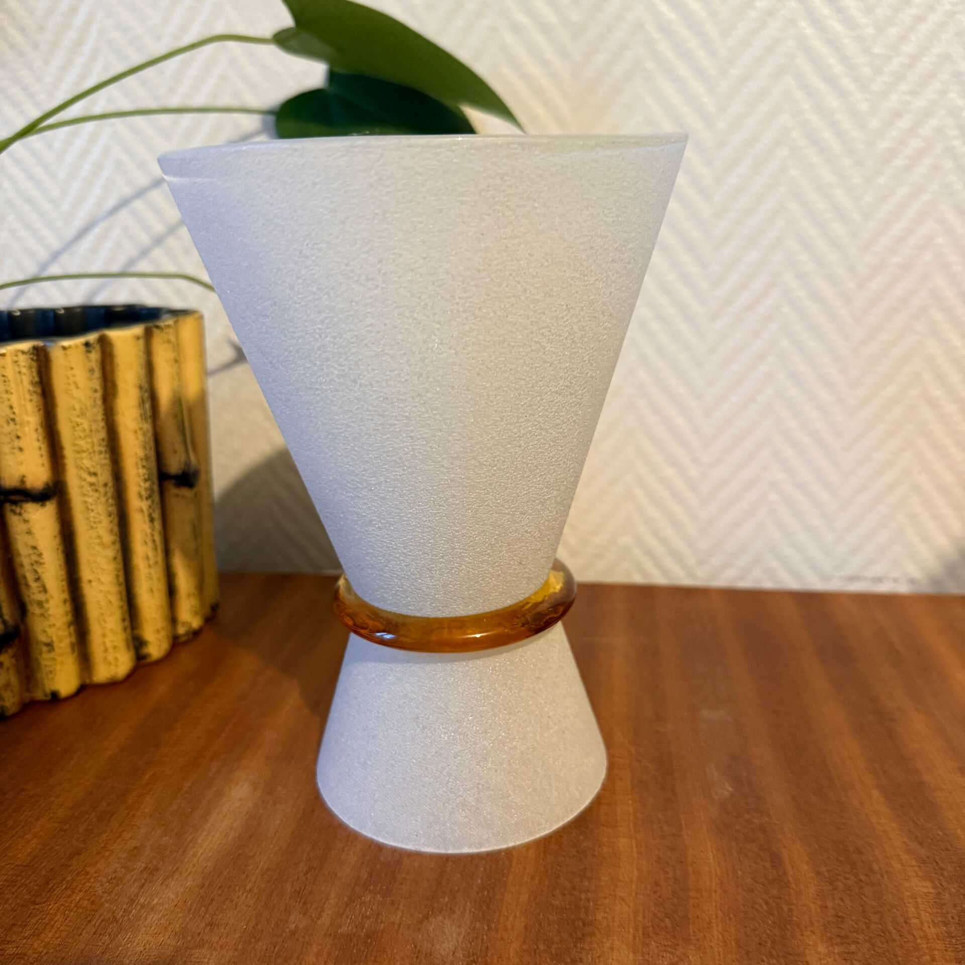 Vintage diabolo lamp