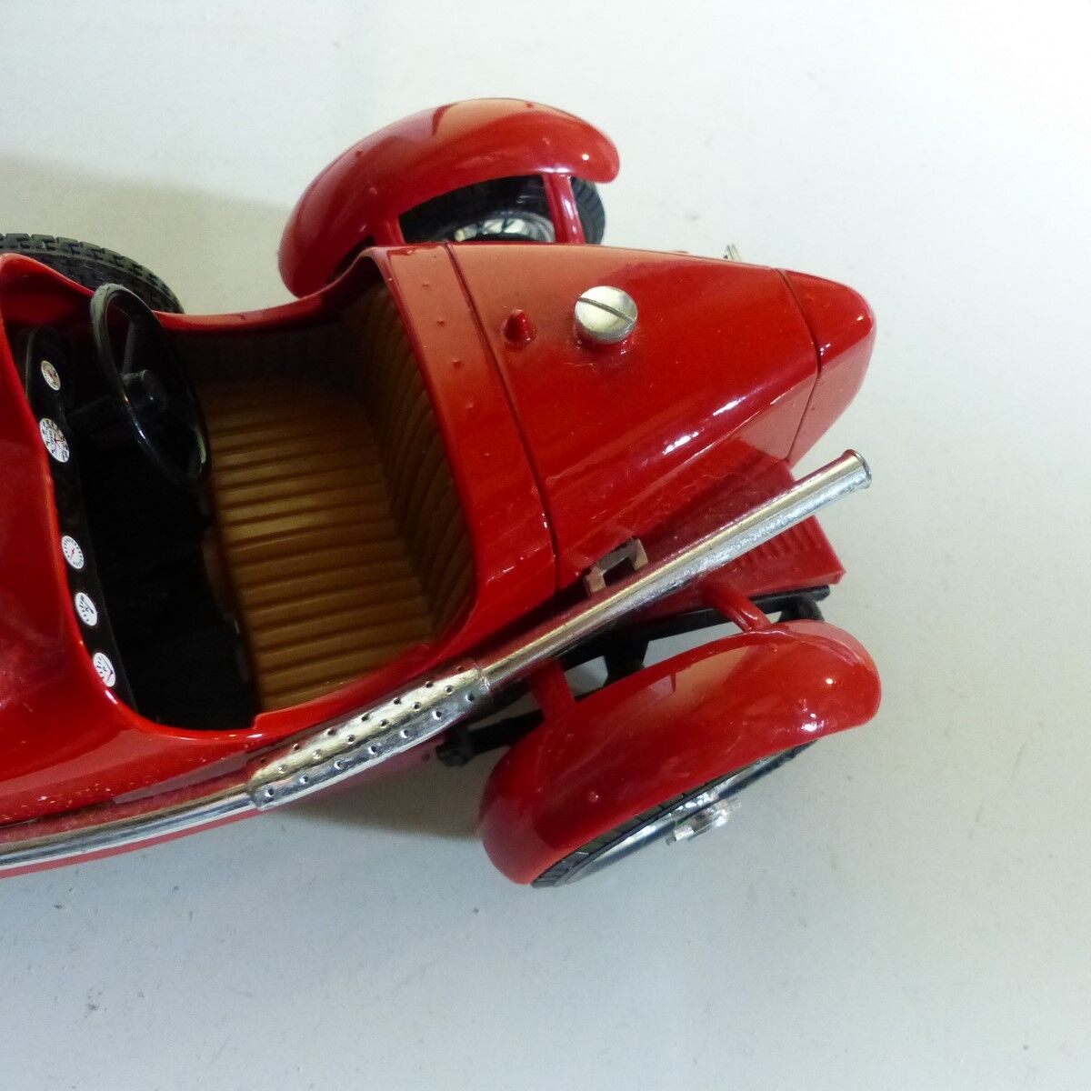 Collection car 1/18 metal alfa Romeo Monza 2300 1934 Burago