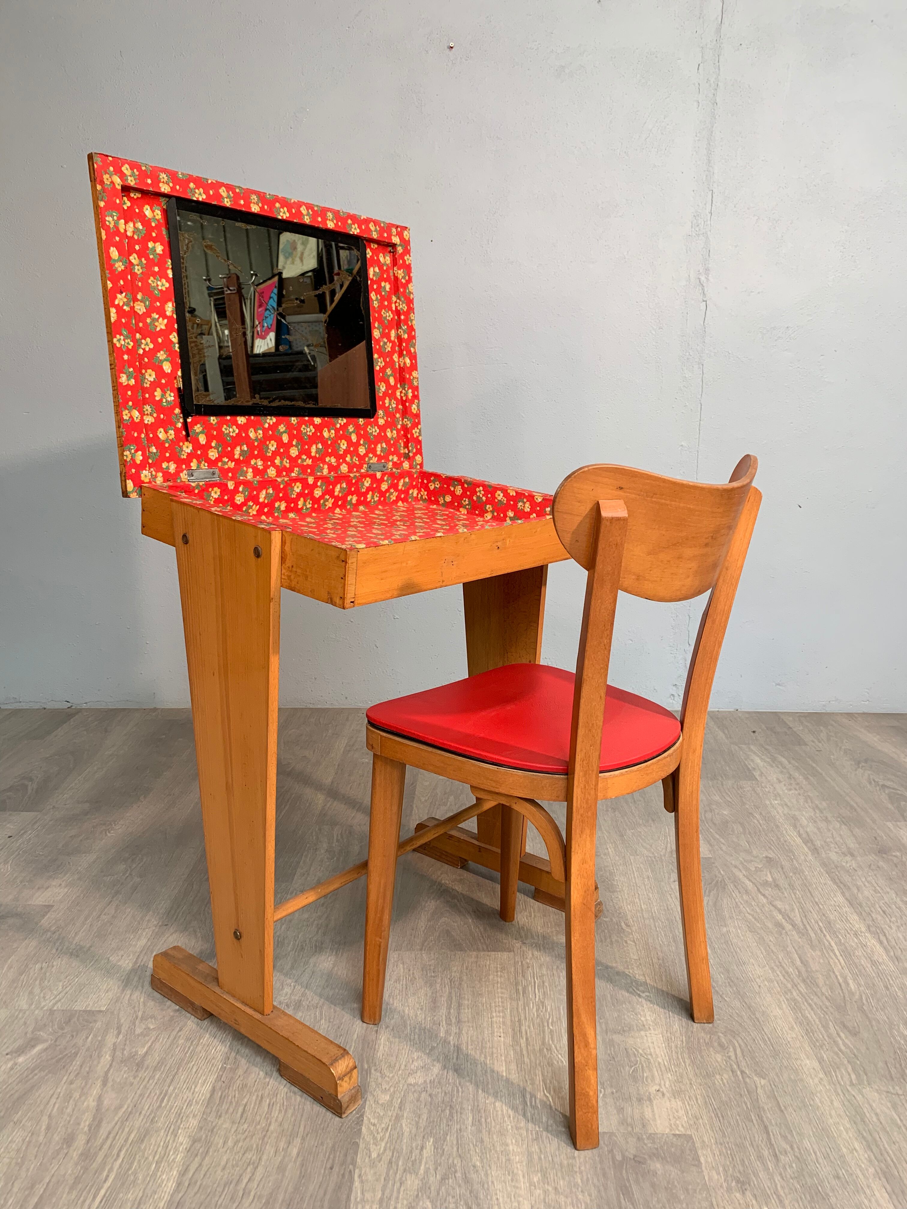 Former schoolboy office with its chair