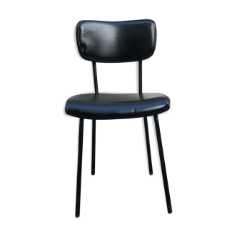 Leatherette chair