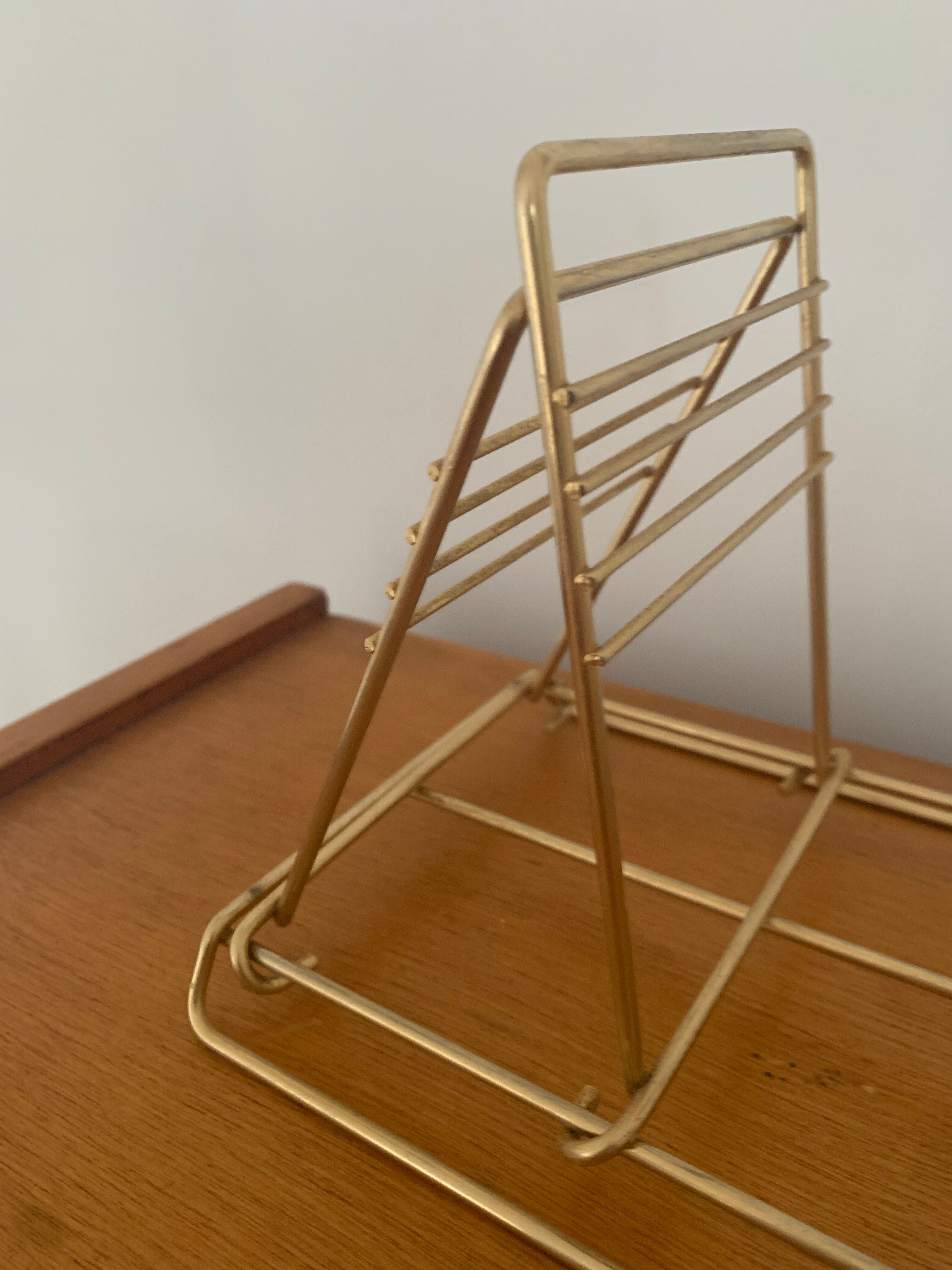 Magazine rack, 60s