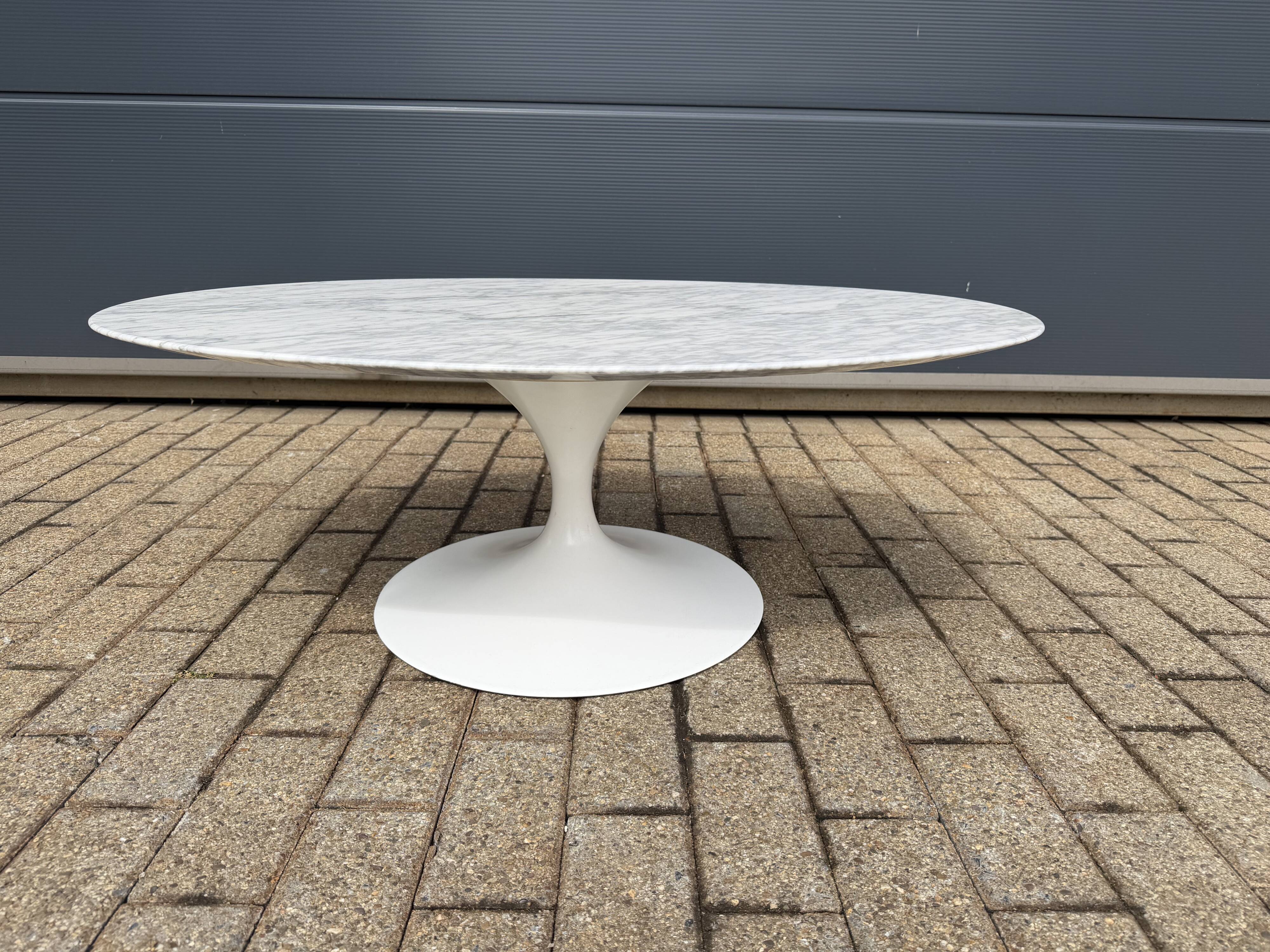 Original Knoll Tulip Oval Coffee Table Eero Saarinen Statuarietto 107x70