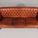 Canapé Chesterfield en cuir vieilli