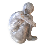 Sculpture of a woman, curiosity