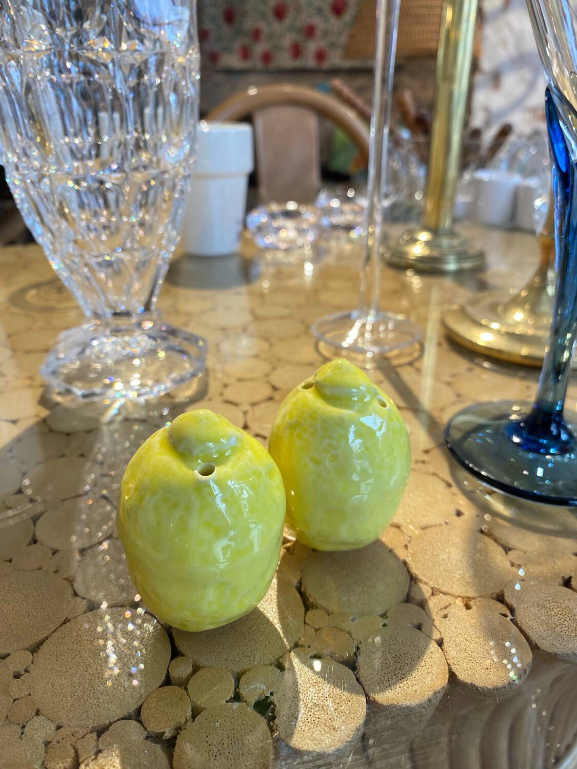 Salt and pepper lemon slip