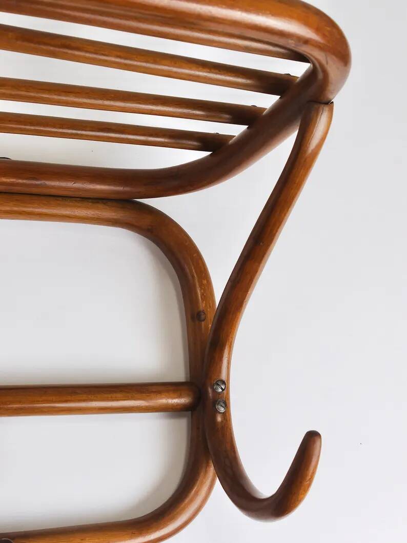 1900s Thonet Vienna Art Nouveau Secessionist Bentwood Wall Coat Rack, Austria