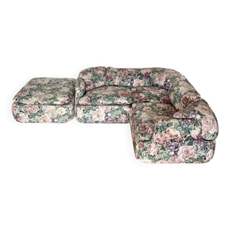 Alberto Rosselli for Saporiti Confidential Corner Sofa in floral fabric