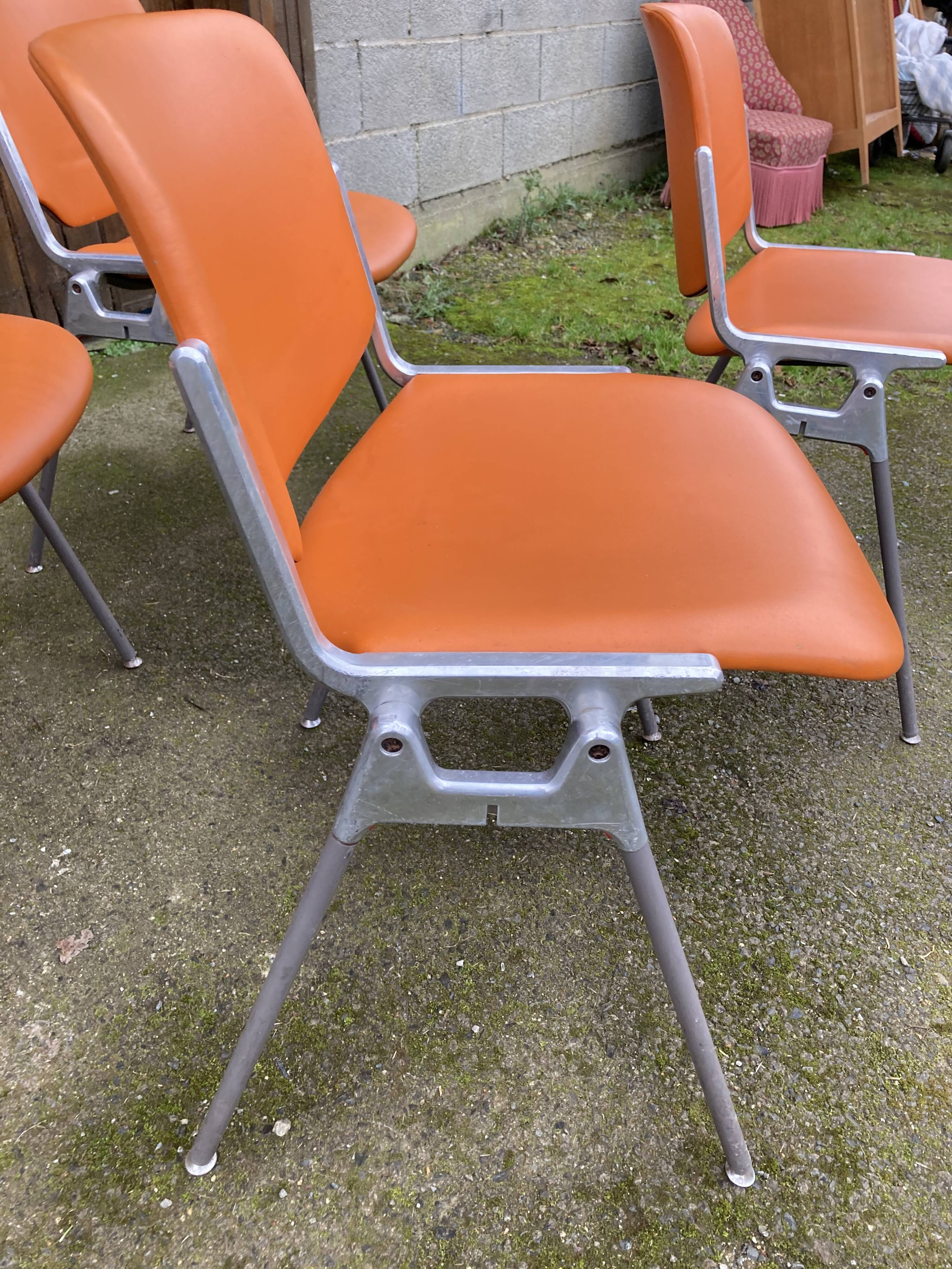 4 chairs dsc 106 by Giancarlo Piretti for Castelli