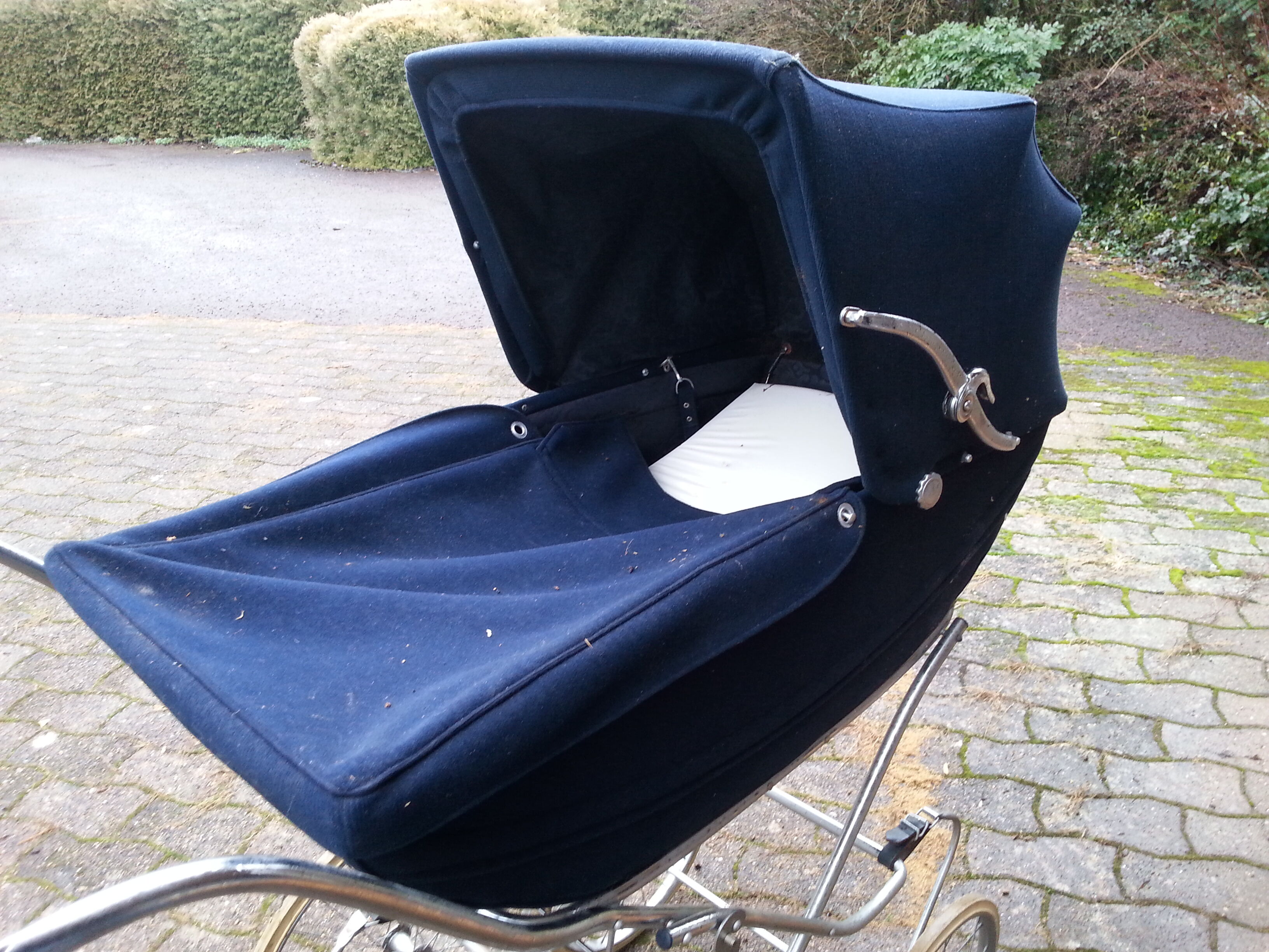 Vintage style pram English 60-70 years