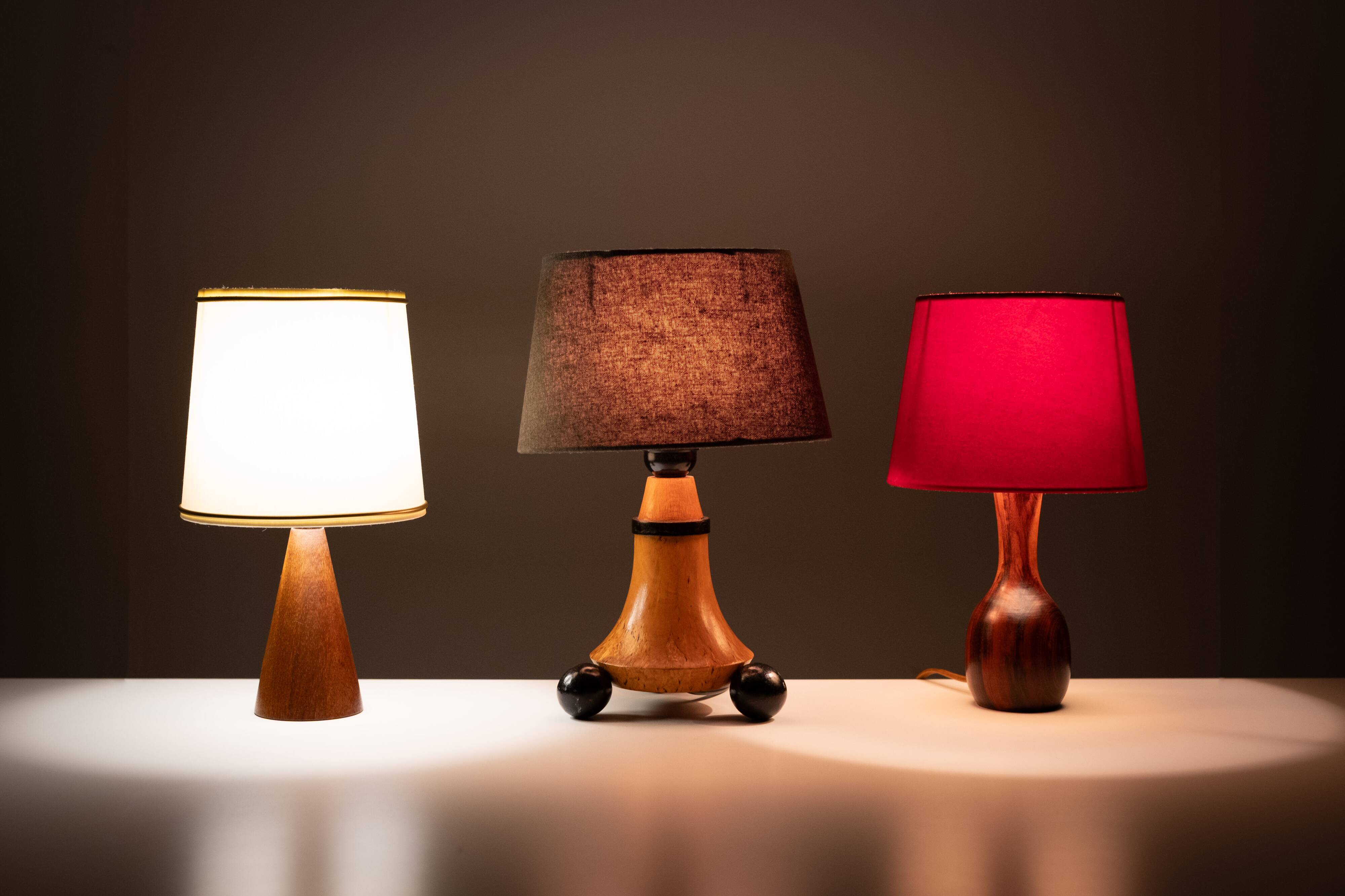 Trio de petites lampes de table des années 1960 avec abat-jour, Hollande