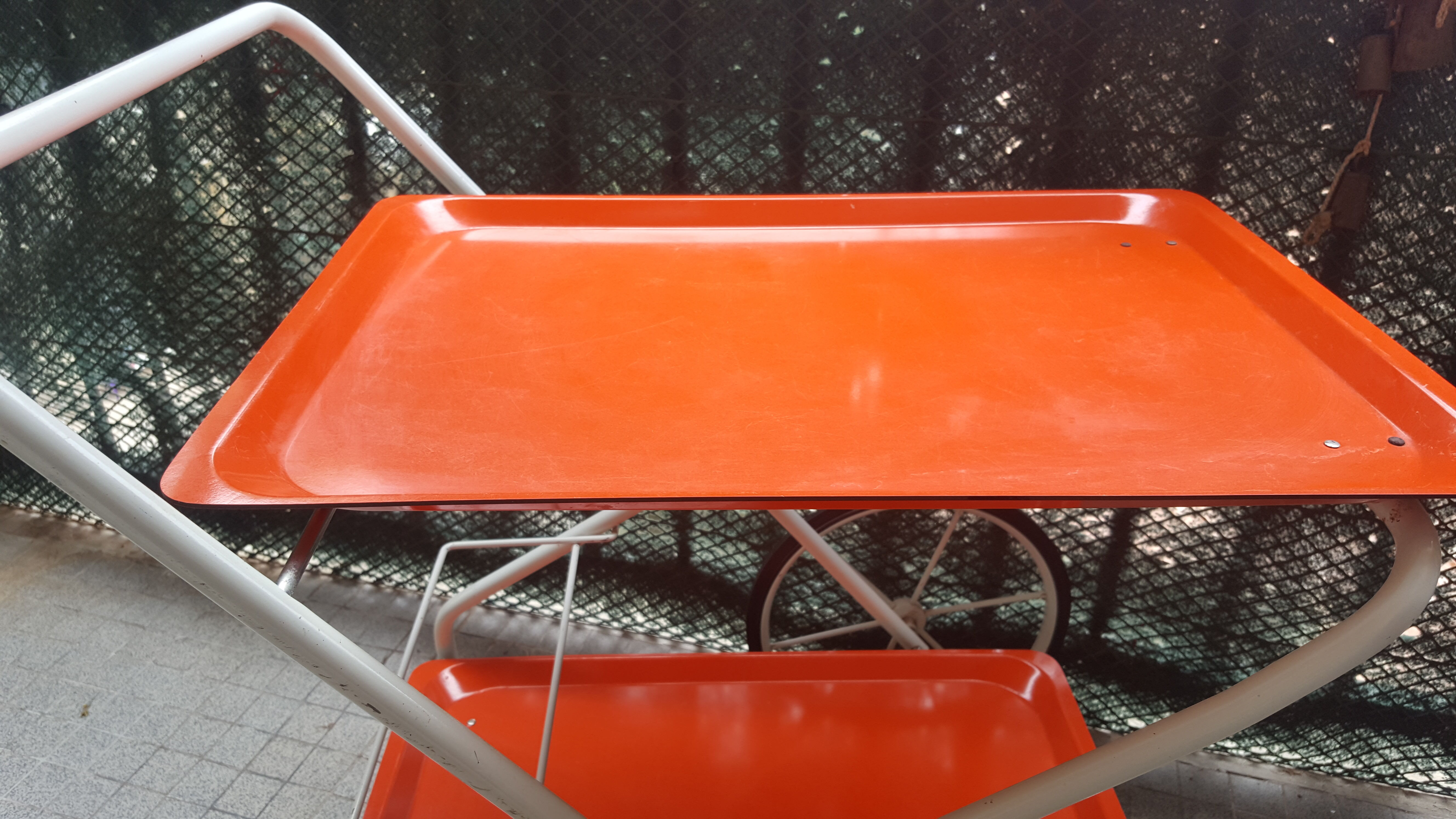 DESSERTE , VINTAGE YEAR 70'S ROULANT TABLE