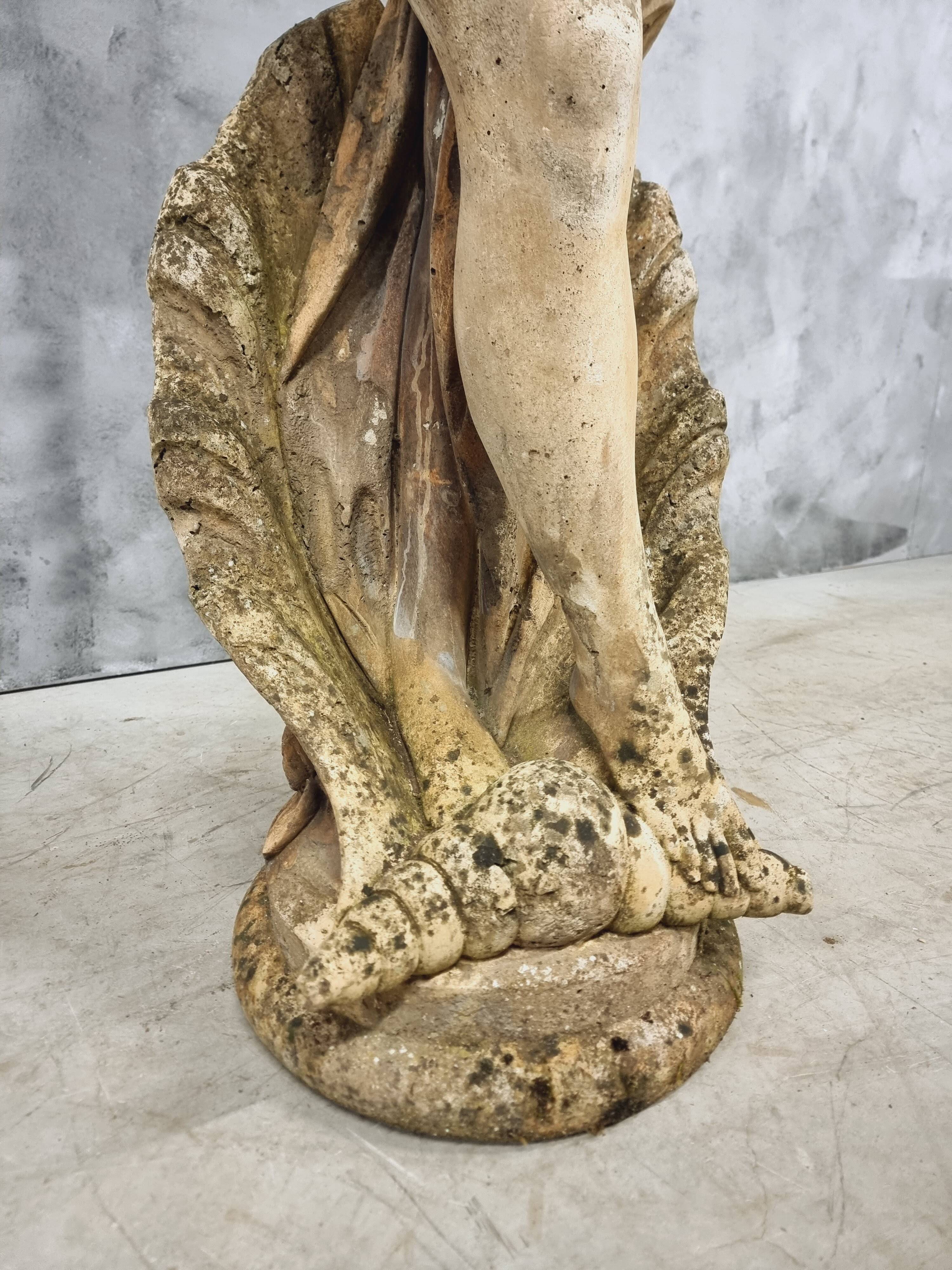Statue de jardin ancienne en pierre sculpture française hauteur 175 cm