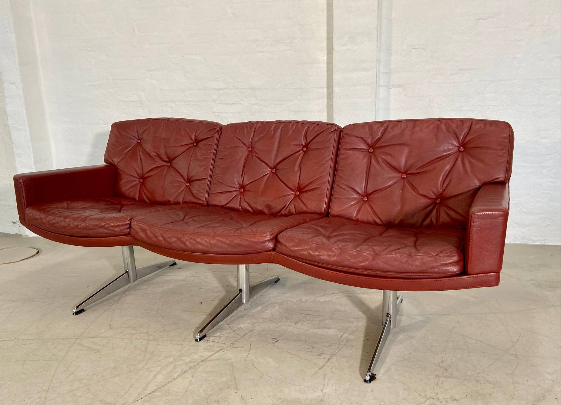 VINTAGE NORWEGIAN FREDERIK KAYSER FOR VATNE MØBLER 3 PERSON SOFA 1970,s