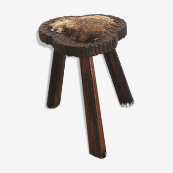 Tabouret tripode peau de vache