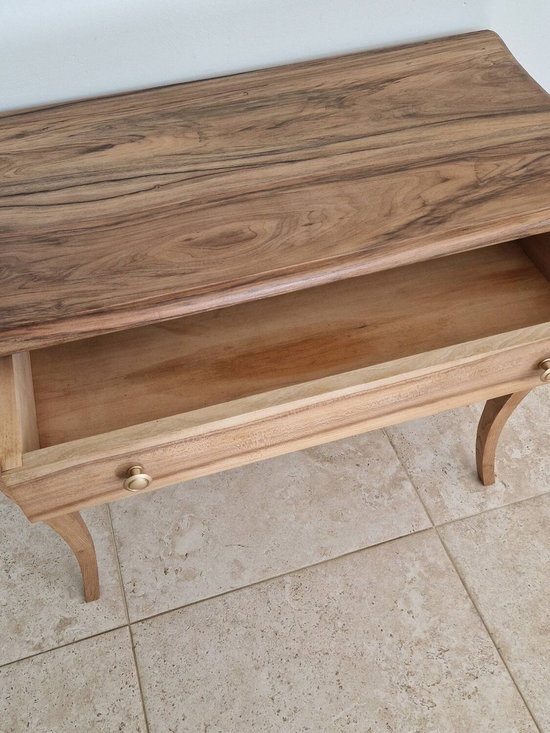 Console en bois brut