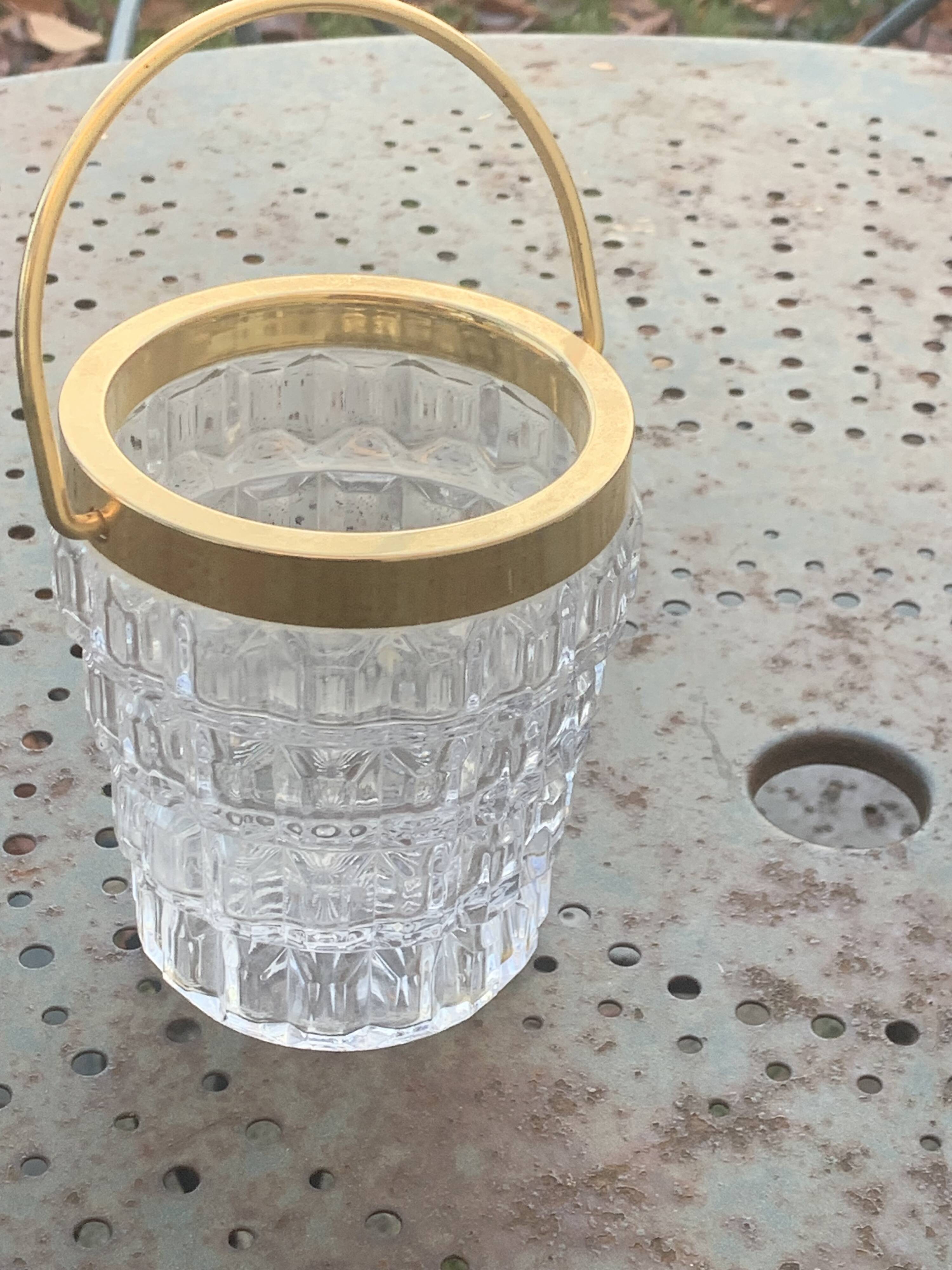 Whiskey carafe and ice bucket in transparent glass and meta handle, gilded brass, diamond pattern