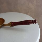 Hand candle holder