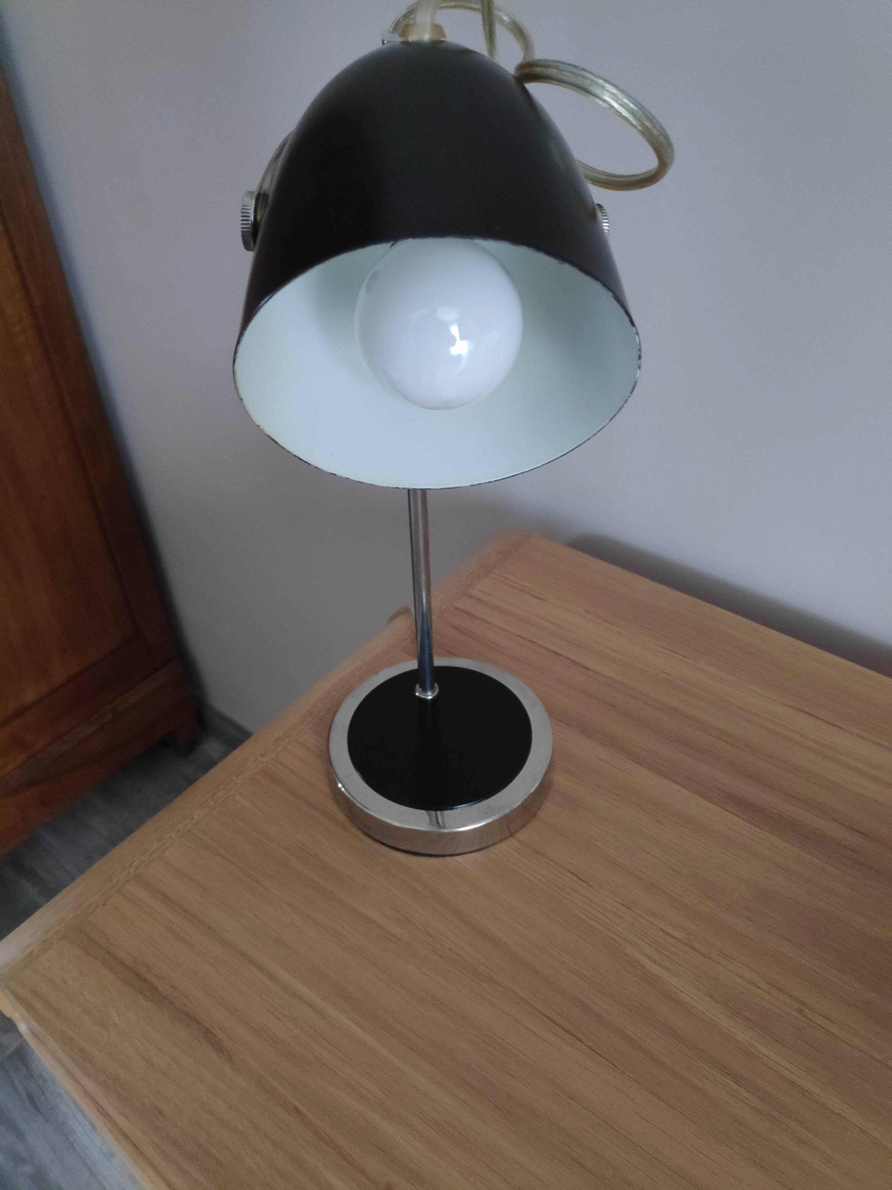 Eyeball ogive lamp