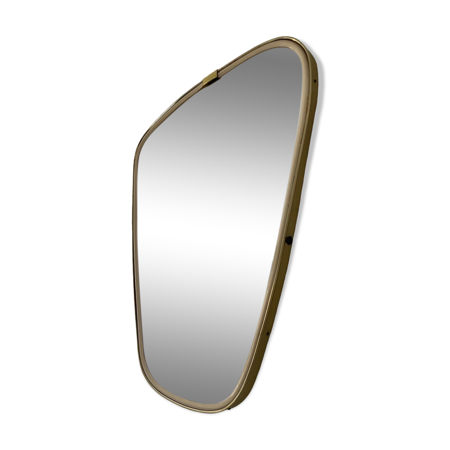 Asymmetrical mirror from the 60s freeform