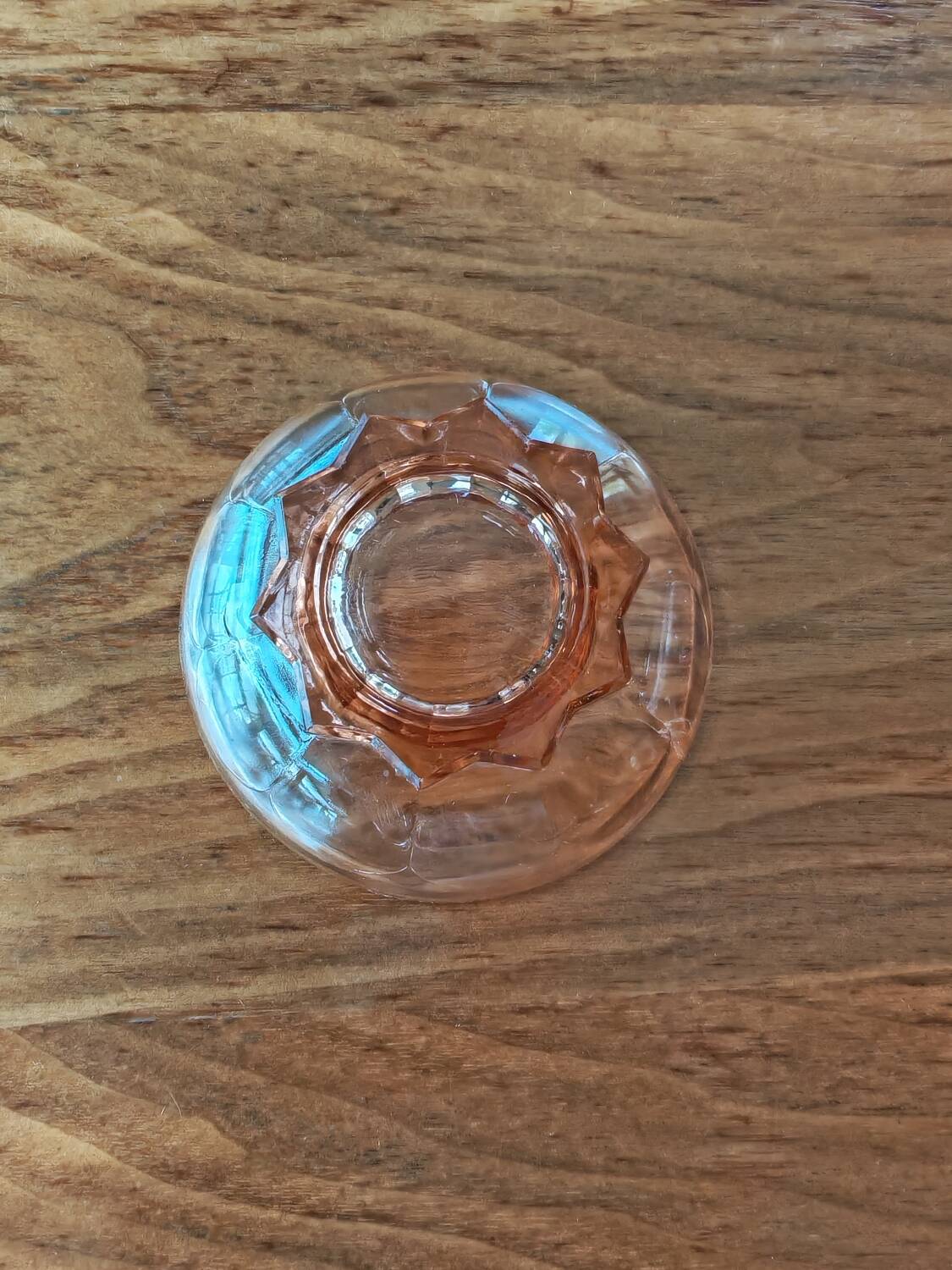 Lot de 12 coupelles art déco en verre