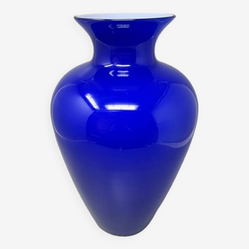 Magnifique vase bleu des années 1970 par Ind. Vetraria Valdarnese. Fabriqué en Italie