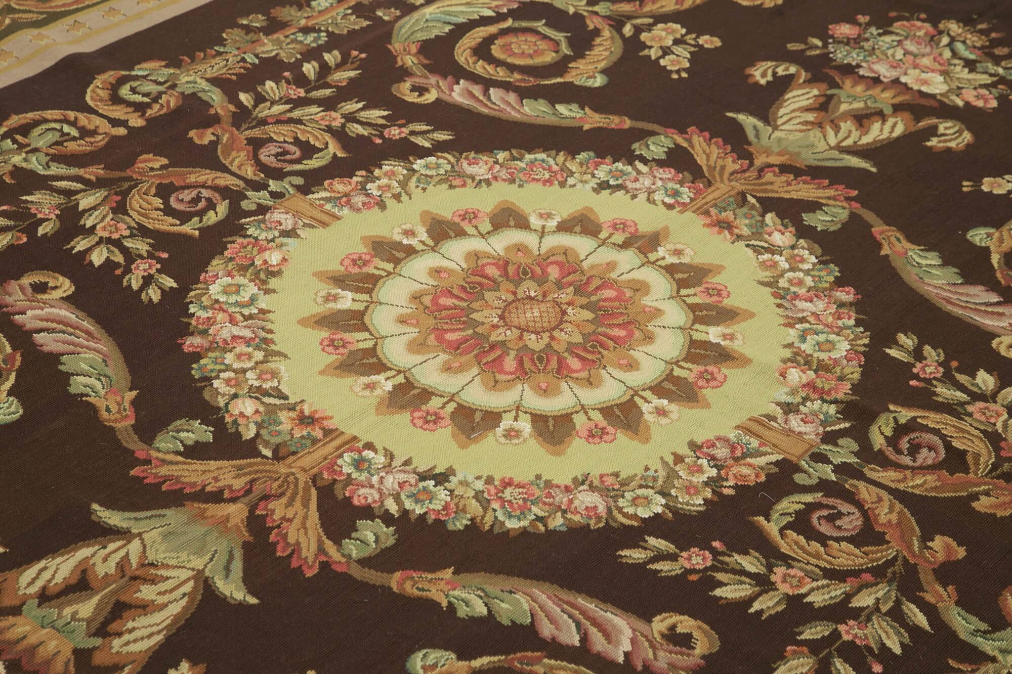Handmade Vintage Flatweave Needlepoint Kilim 244 cm x 304 cm