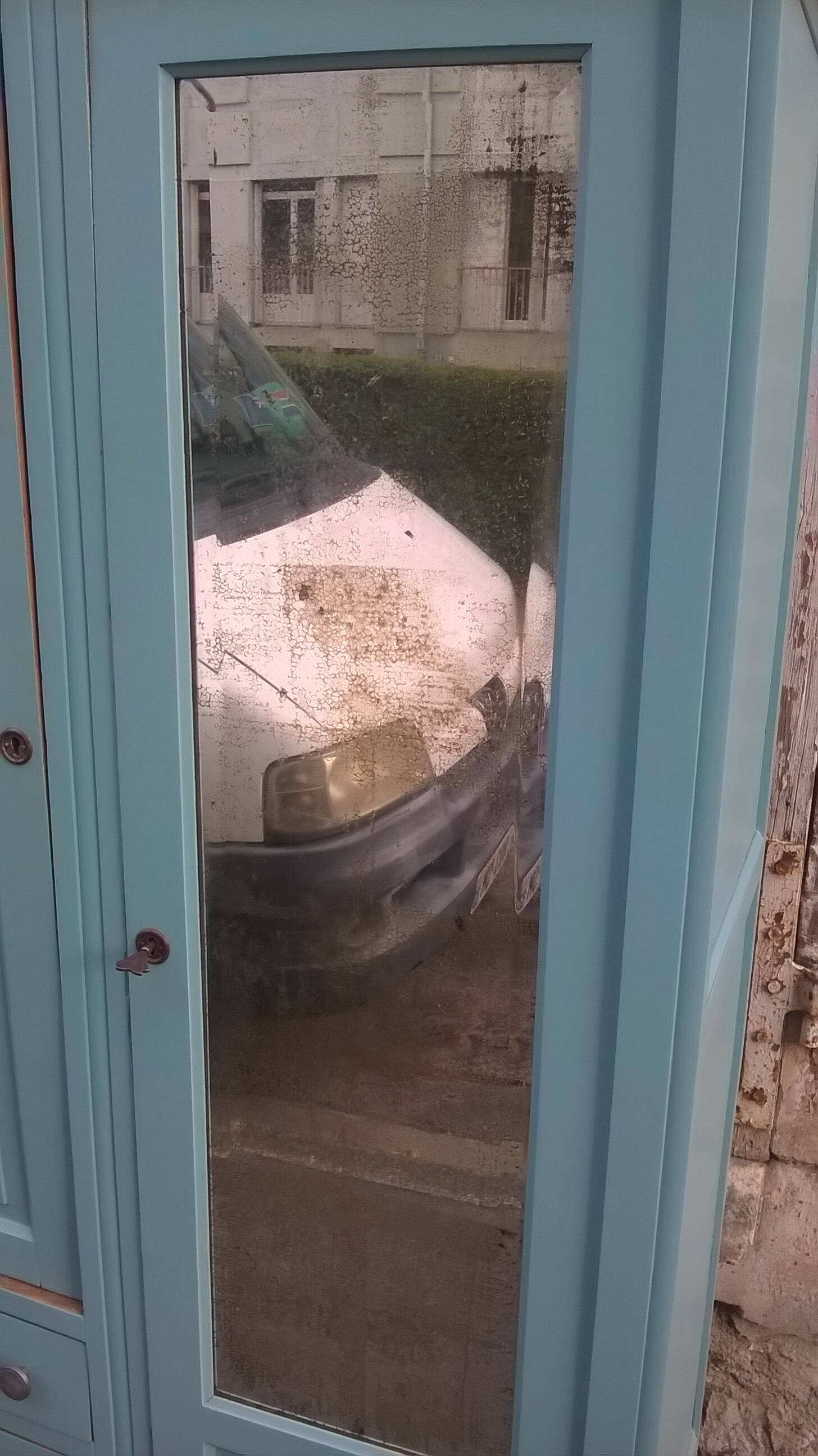 Parisian chest of drawers from the 1930s