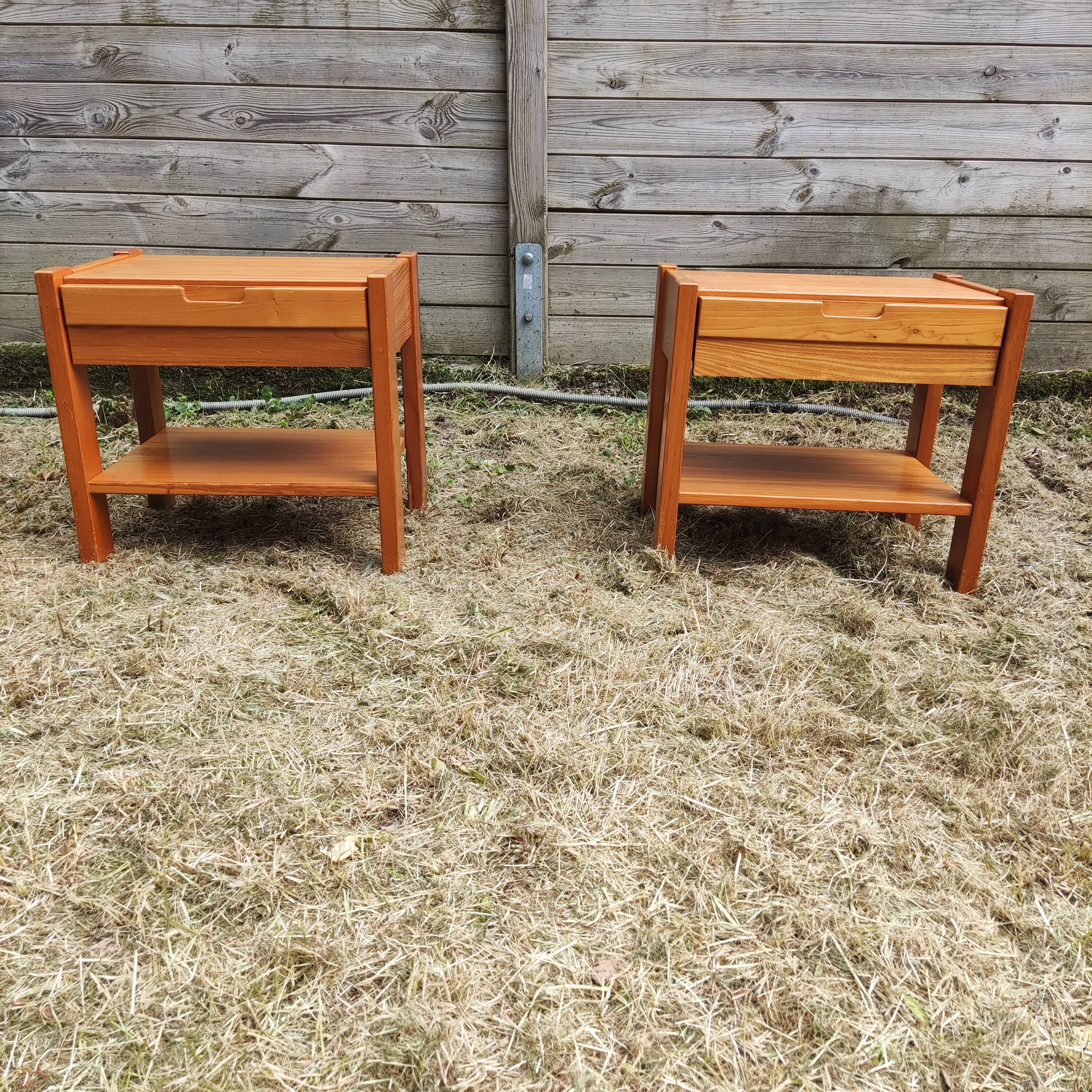 Simat France bedside table