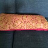 Decorative pillow case in brocade with ottoman turkish 16th century motifs