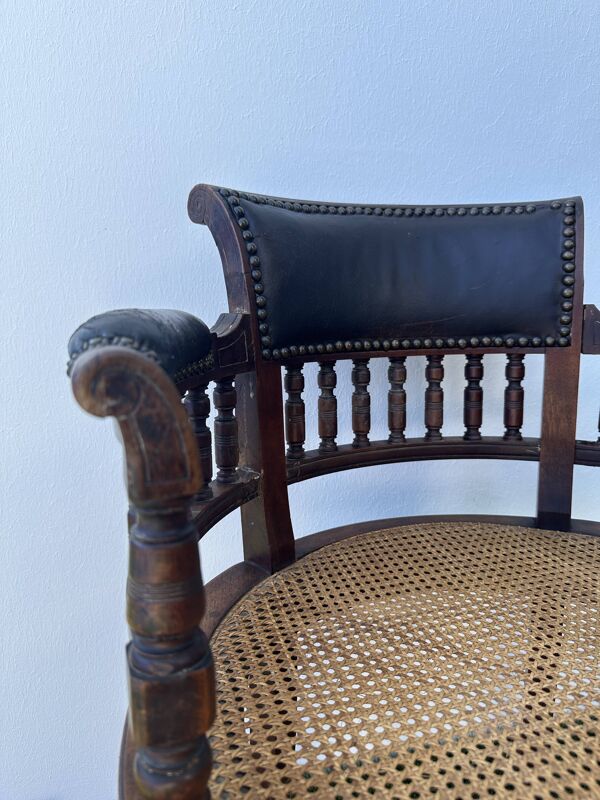 Fauteuil de bureau Napoléon III en bois massif