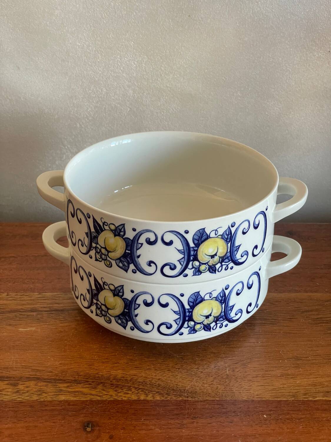Villeroy and Boch Izmir ear bowl duo.