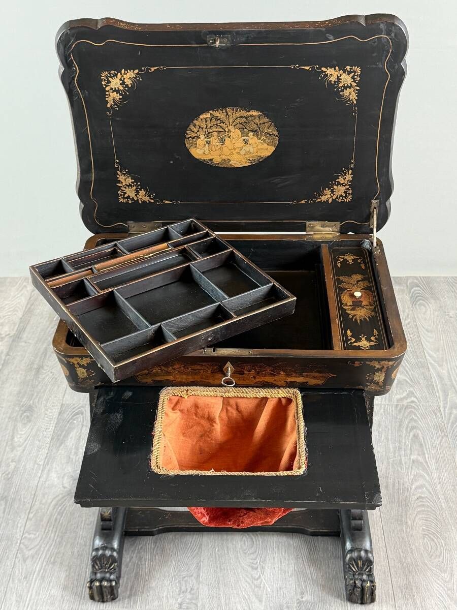 Necessary sewing furniture in blackened wood, Napoleon III style, 19th century.