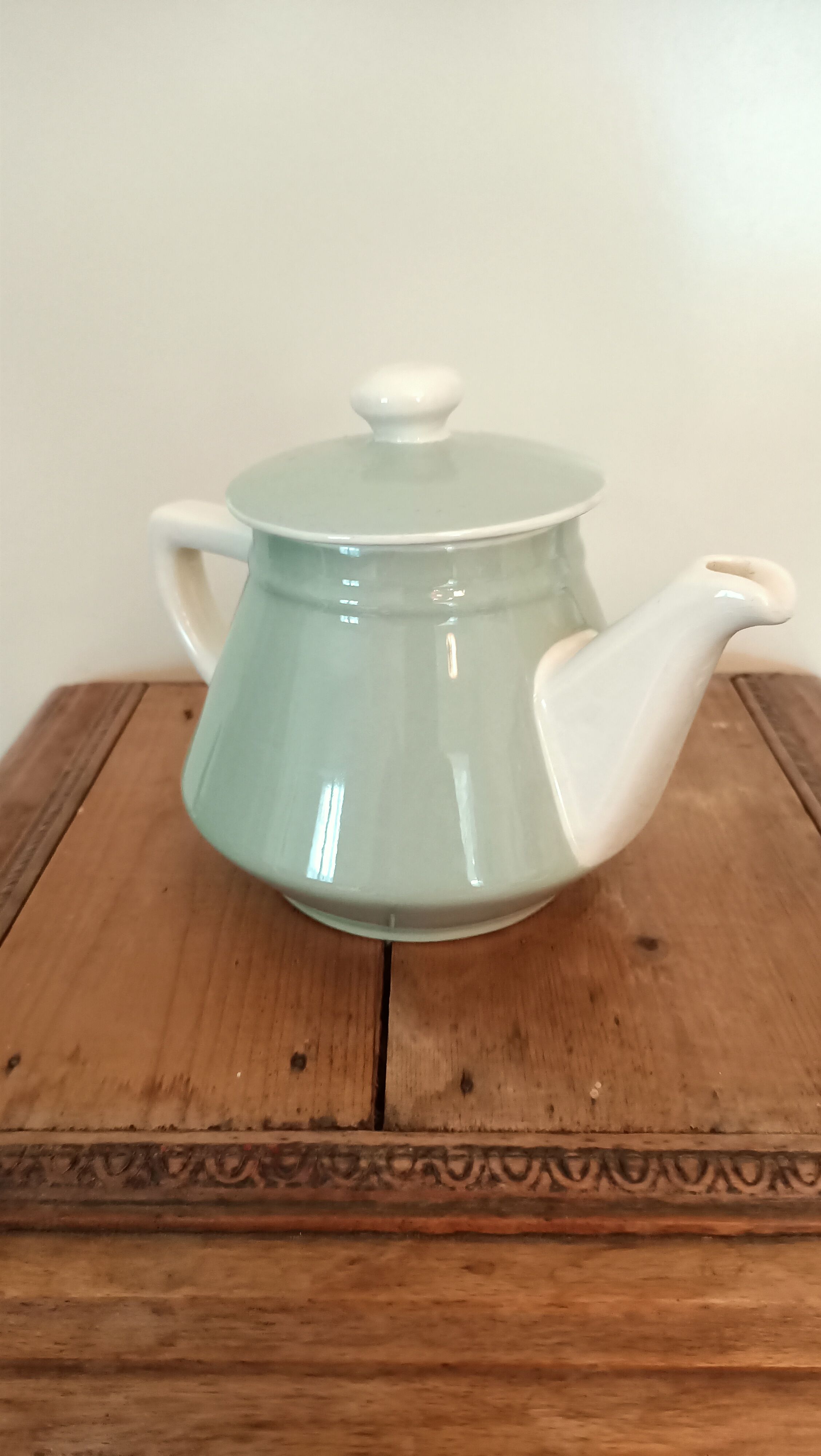 Villeroy and Boch teapot