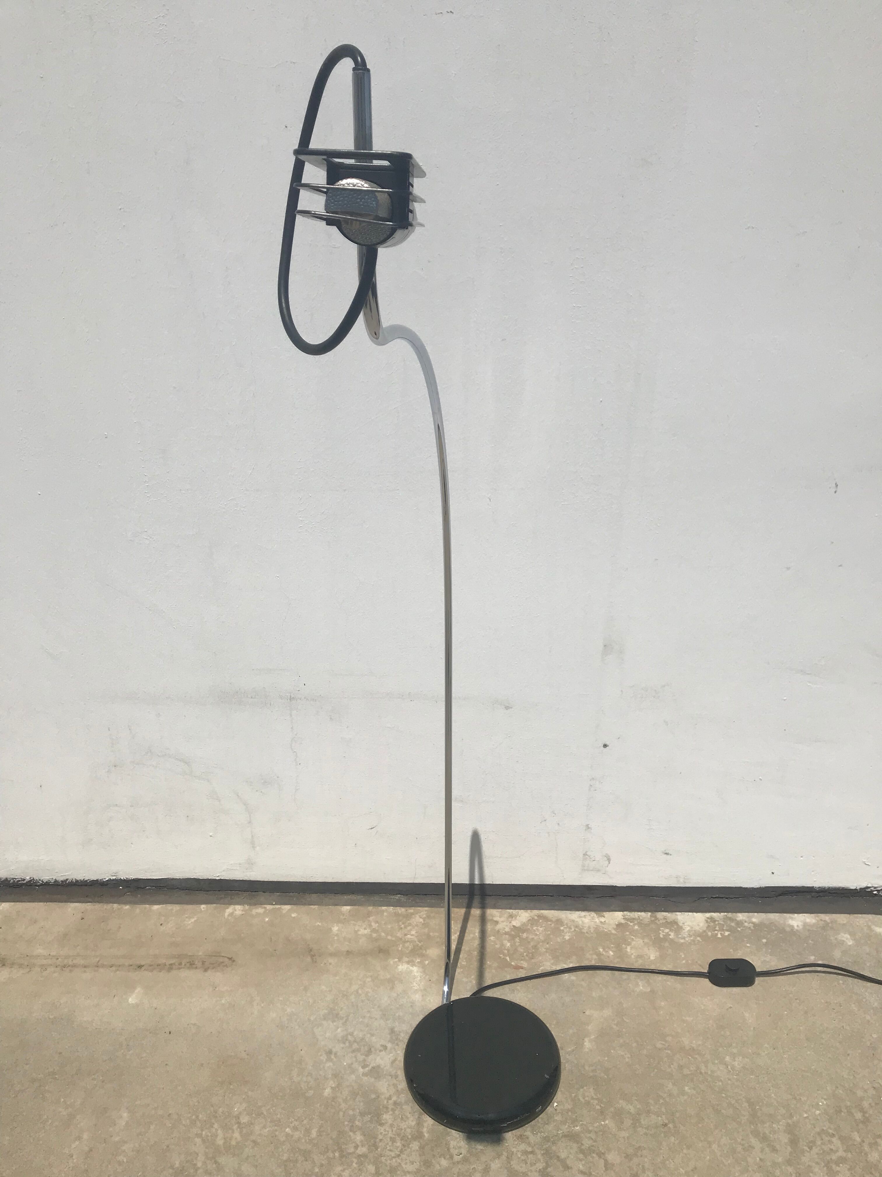 Halogen lamp Black wing Oluce Gecchelin Italia 1970