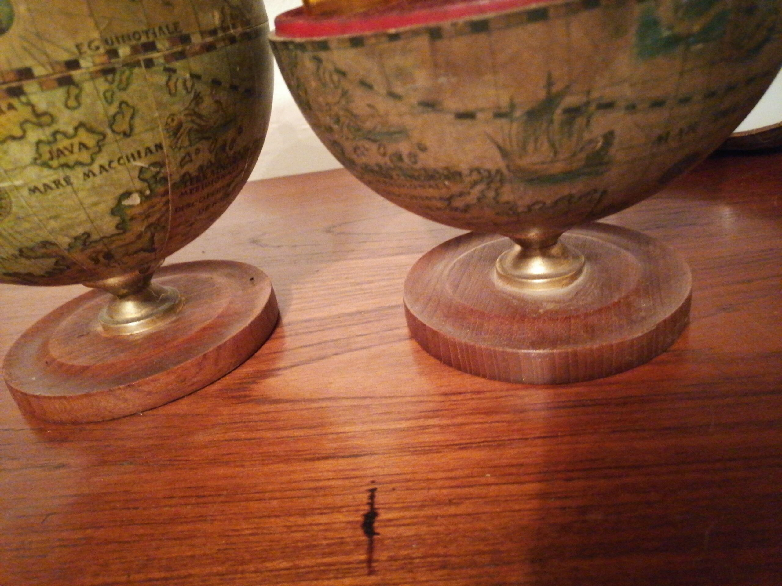 Lot 2 mini bars ice globes to pose 1960 1970