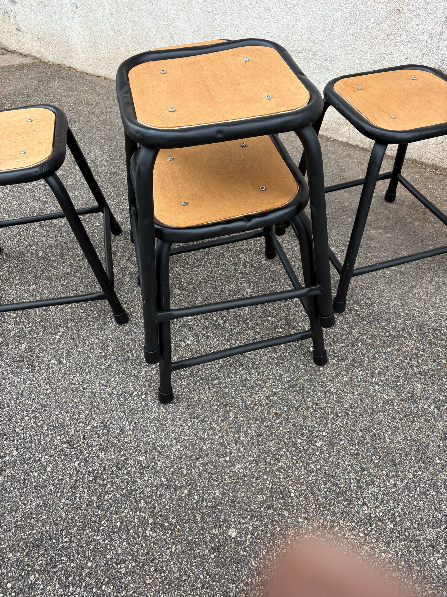 Set de 6 tabourets empilables