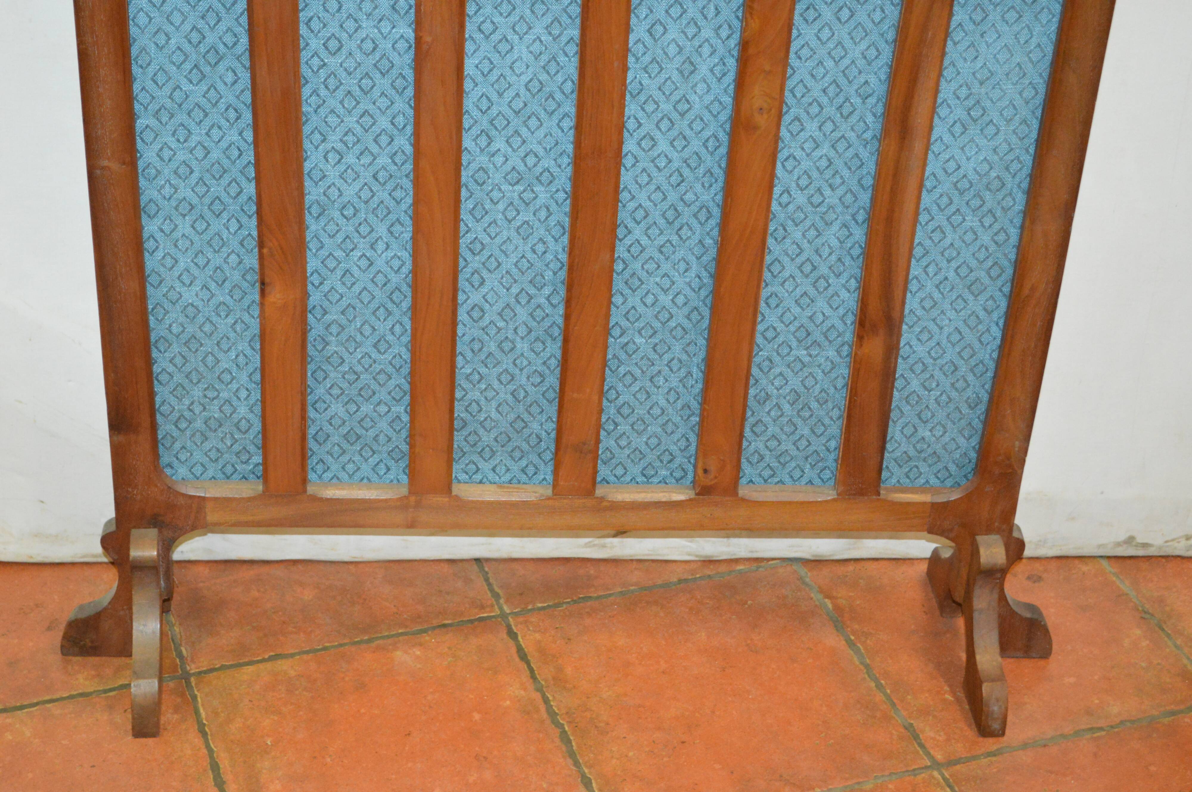 Art deco style fireplace