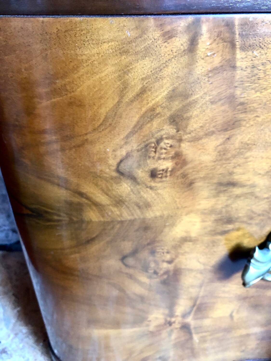 Art deco bar furniture