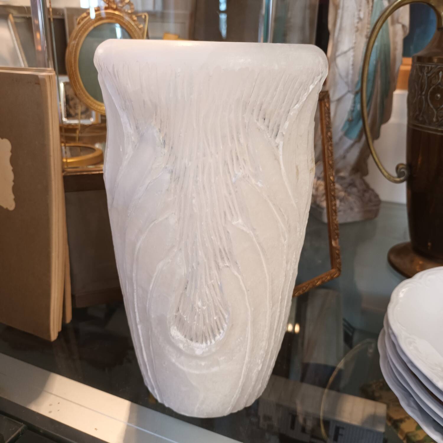 Vase en albâtre vintage
