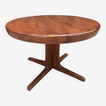 Table ronde scandinave