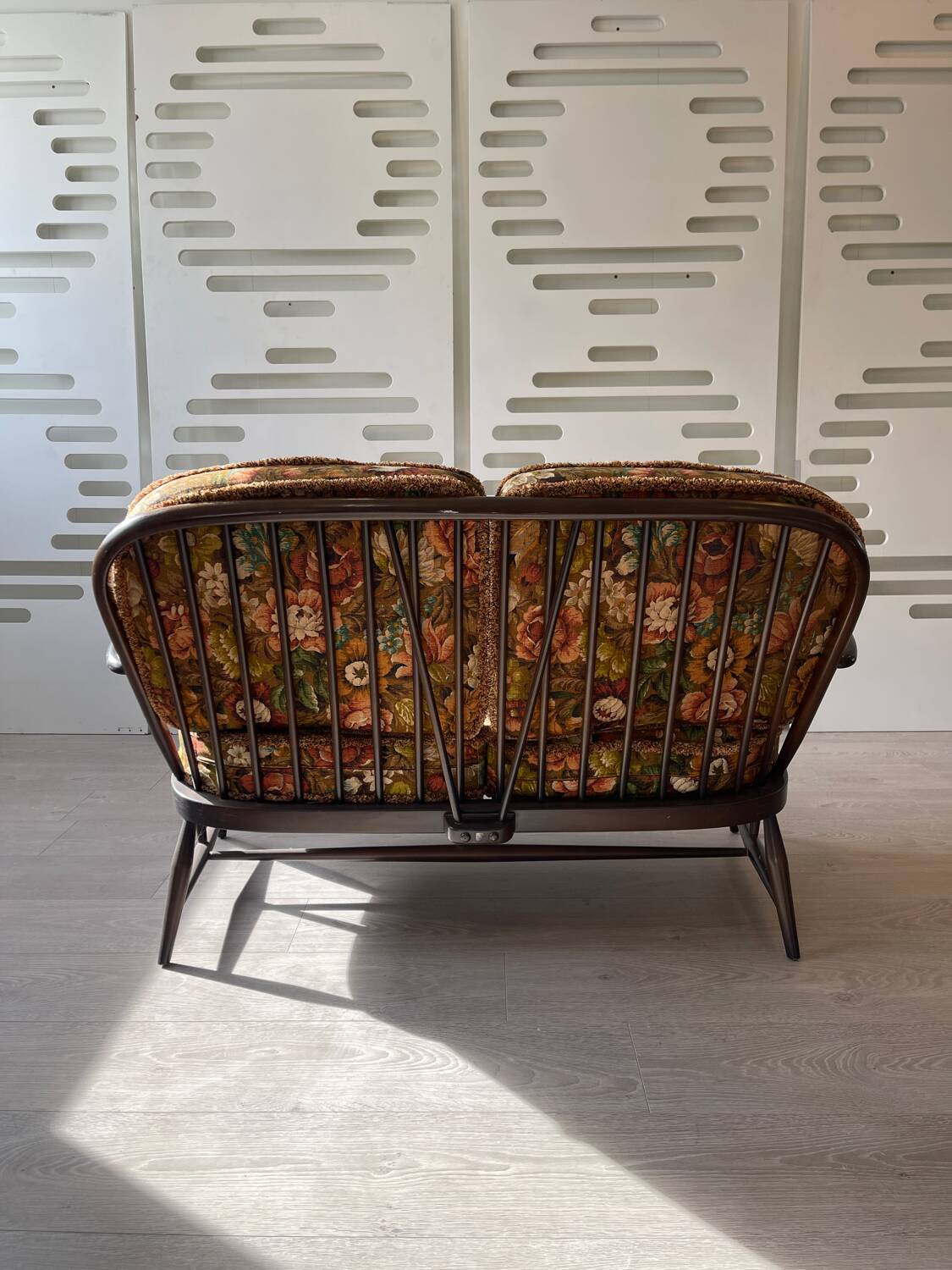 Banquette 2 places Ercol, modèle Windsor