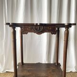 Elegant Art Nouveau side table in walnut, France early 20th century.