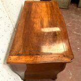 Louis XV curved chest of drawers in solid walnut Period 18th century